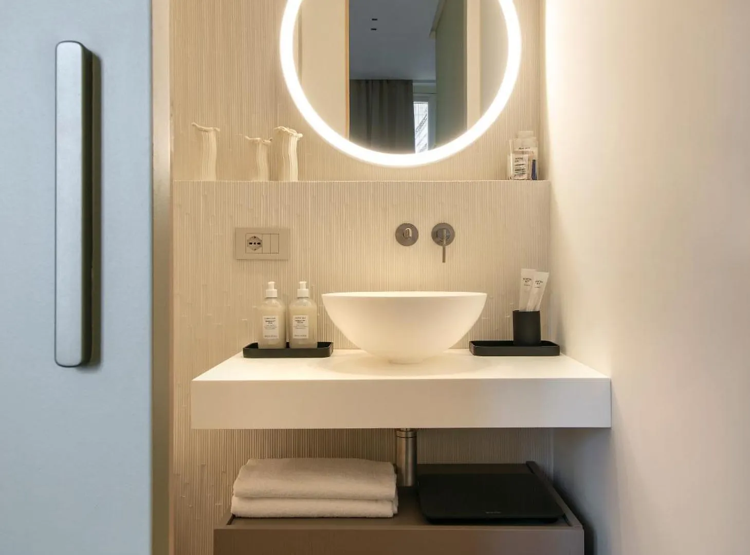Aparthotel Domya - Manzoni 25 Milan
